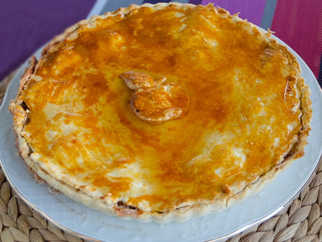 Ballı elmalı turta tarifi