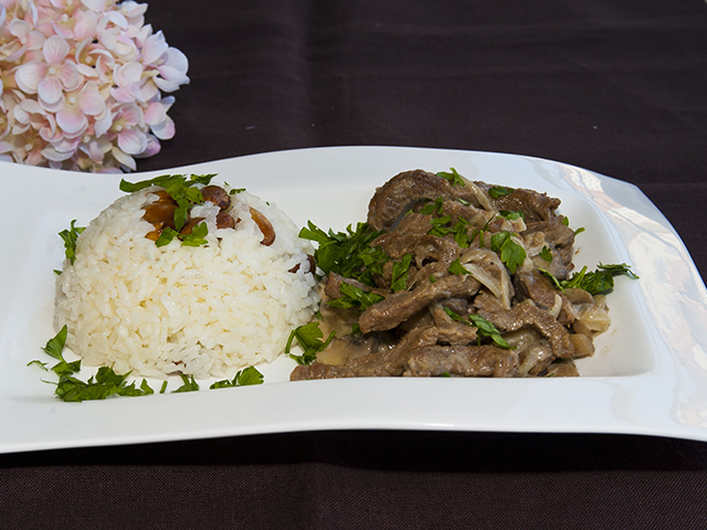 Kuzu Stroganoff