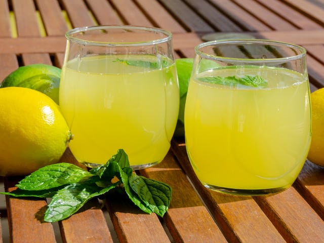 ev yapımı limonata