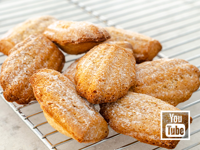 Fıstık Ezmeli Madeleines
