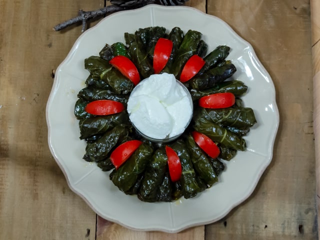 Etli Pazı Sarması