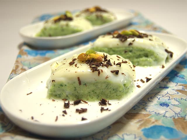 Ispanaklı Sütlü İrmik Tatlısı