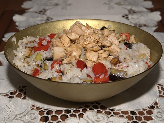 tavuklu sebzeli pirinç pilavı