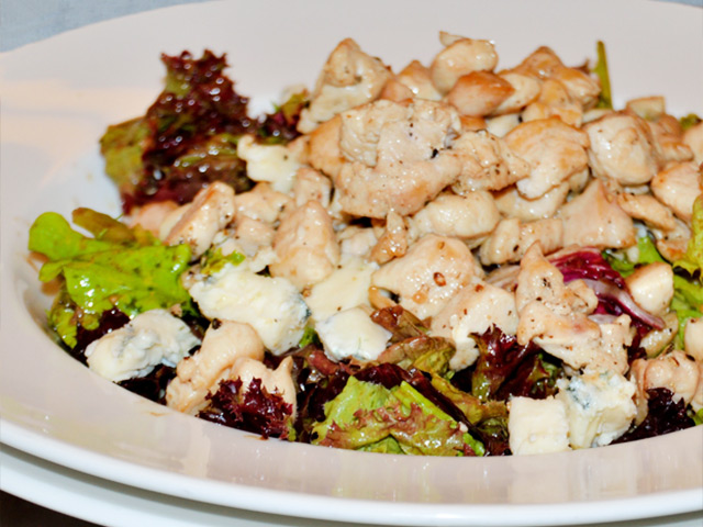 tavuklu_salata